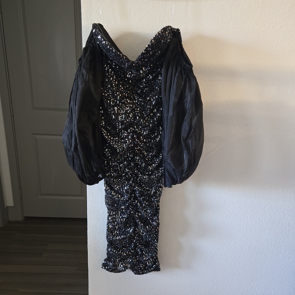 Fashion Nova Black Sequin Off-Shoulder Bodycon Dress